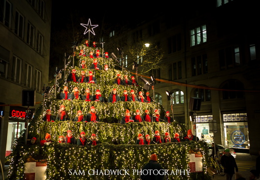 Singing Christmas Tree